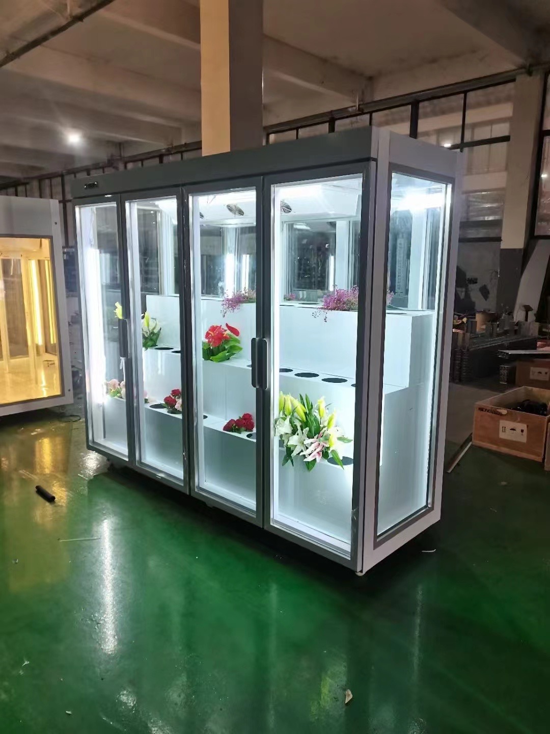 SwotKitchen--Floral-Cooler_3-Door-Flower-Display-Cooler